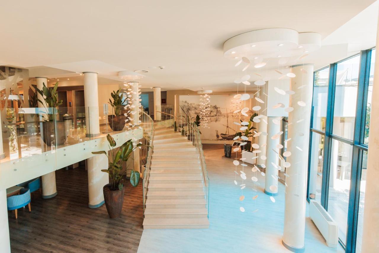 Palmon Bay Hotel & Spa Herceg Novi Exteriér fotografie