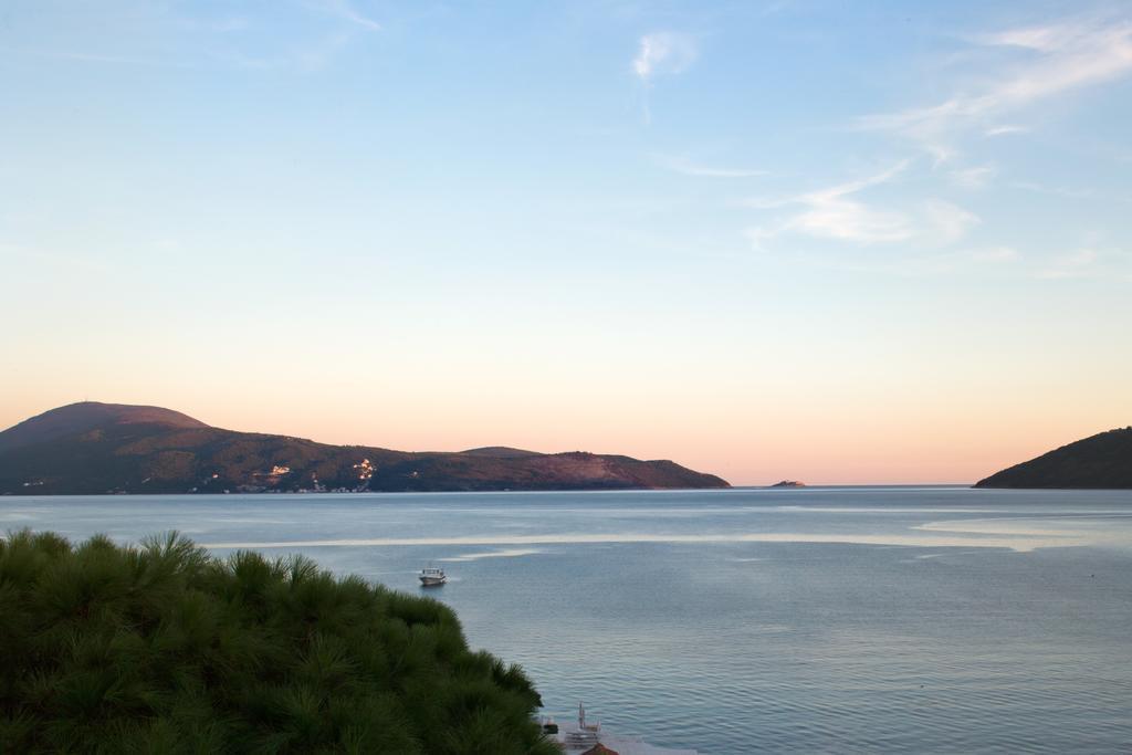 Palmon Bay Hotel & Spa Herceg Novi Exteriér fotografie